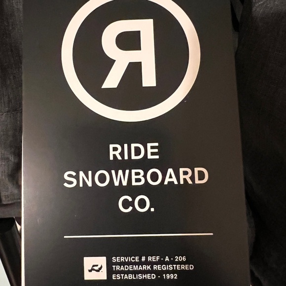Ride NWT NEVER WORN snowboarding jacket - Picture 9 of 14